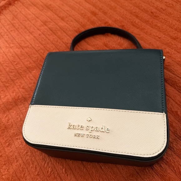 kate spade Black and Cream Mini Bag. - Picture 12 of 13